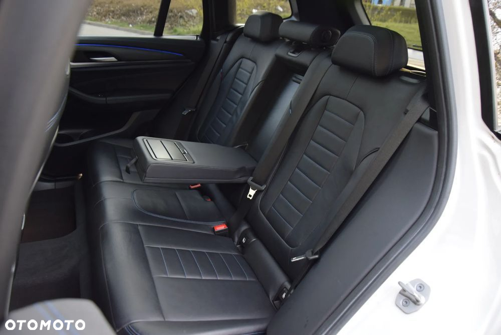 BMW X3 xDrive20d M Sport - 27