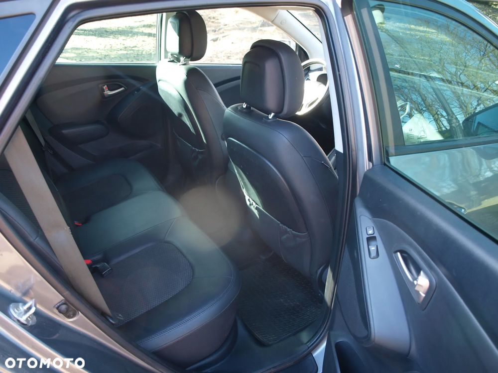Hyundai ix35 2.0 CRDi 4WD 5 Star Edition - 6
