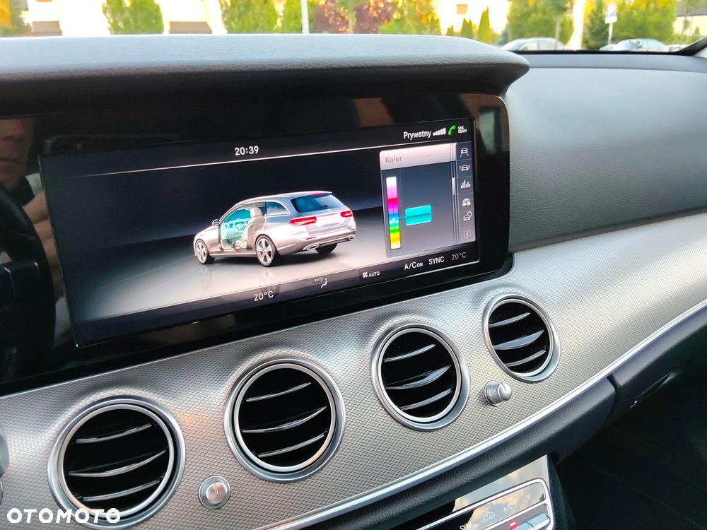 Mercedes-Benz Klasa E 200 9G-TRONIC Avantgarde - 35
