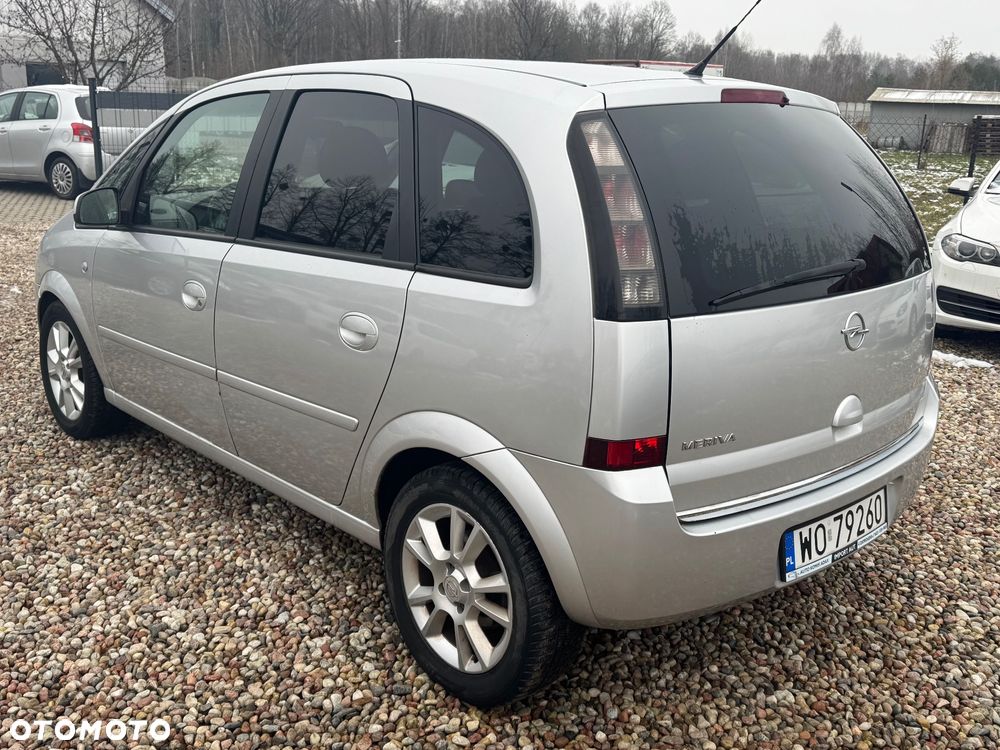 Opel Meriva 1.6 Cosmo - 8