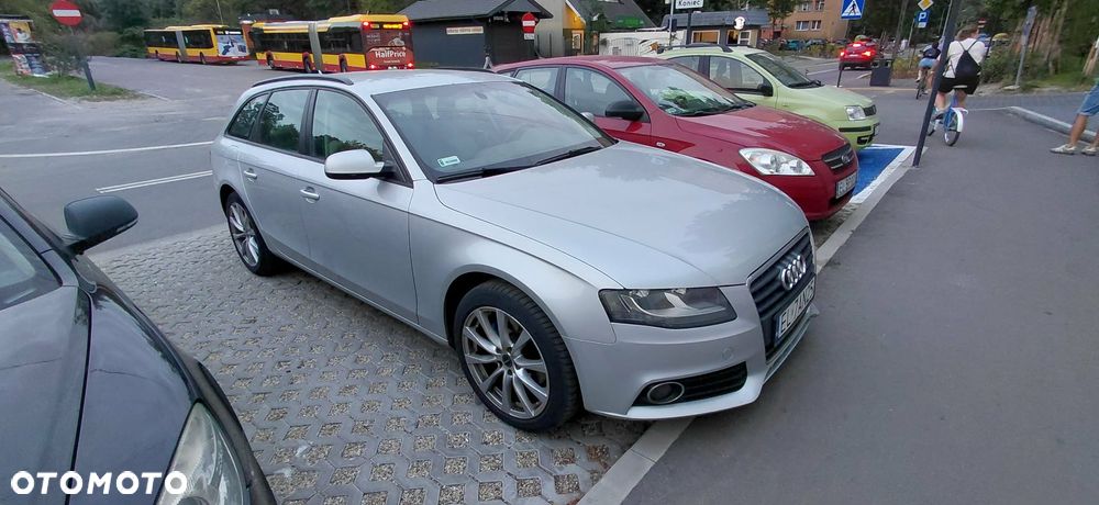 Audi A4 Avant 2.0 TDI DPF - 1