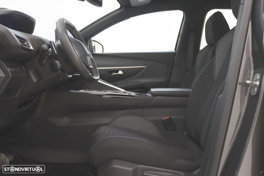 Peugeot 3008 1.5 BlueHDi Active Pack EAT8 - 4