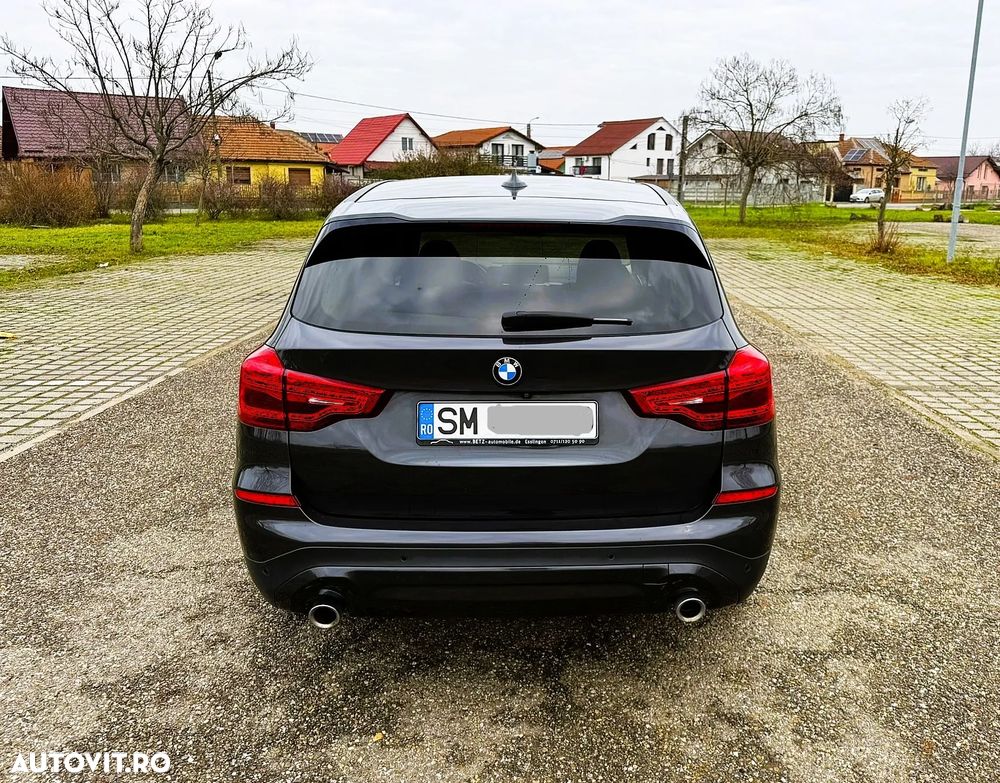 BMW X3 xDrive20d AT xLine - 40
