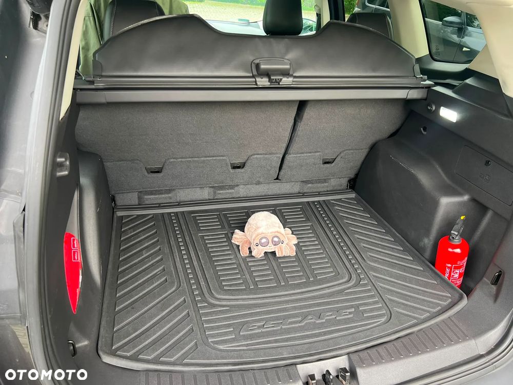 Ford Escape - 37