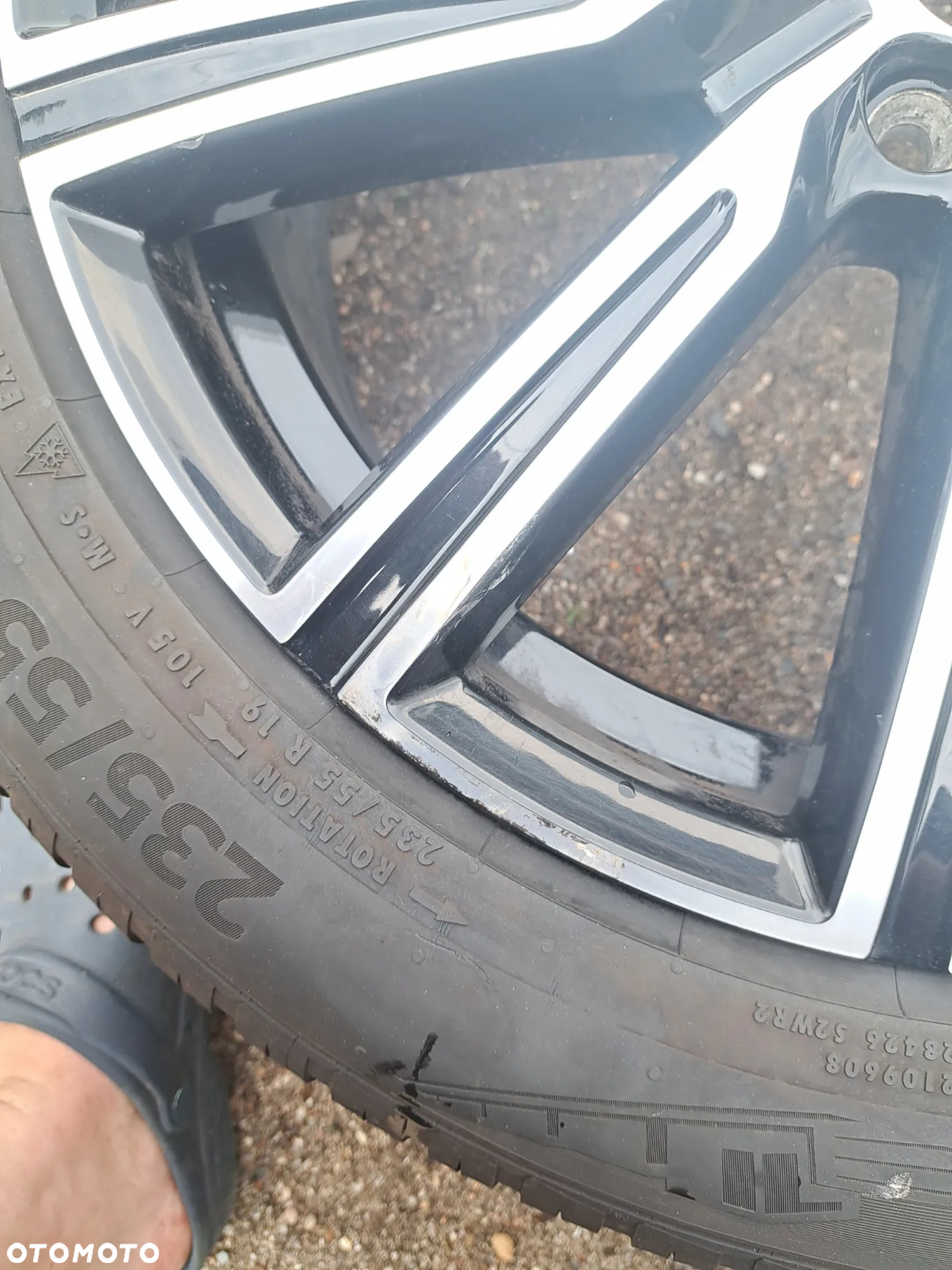 Felga z oponą Volvo XC-60 II 19 Cali 7.5Jx19H2 ET 50.5 31423852 235/55R19 105V XL Continental AllSeasonContact DOT 4022 2022 Rok - 2