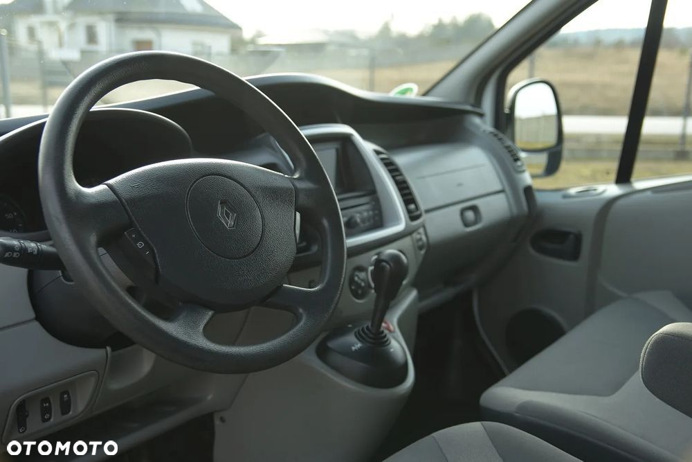 Renault TRAFIC 2.0 DCI 115KM * LONG * NAVI * PERFEKCYJNY STAN! - 21