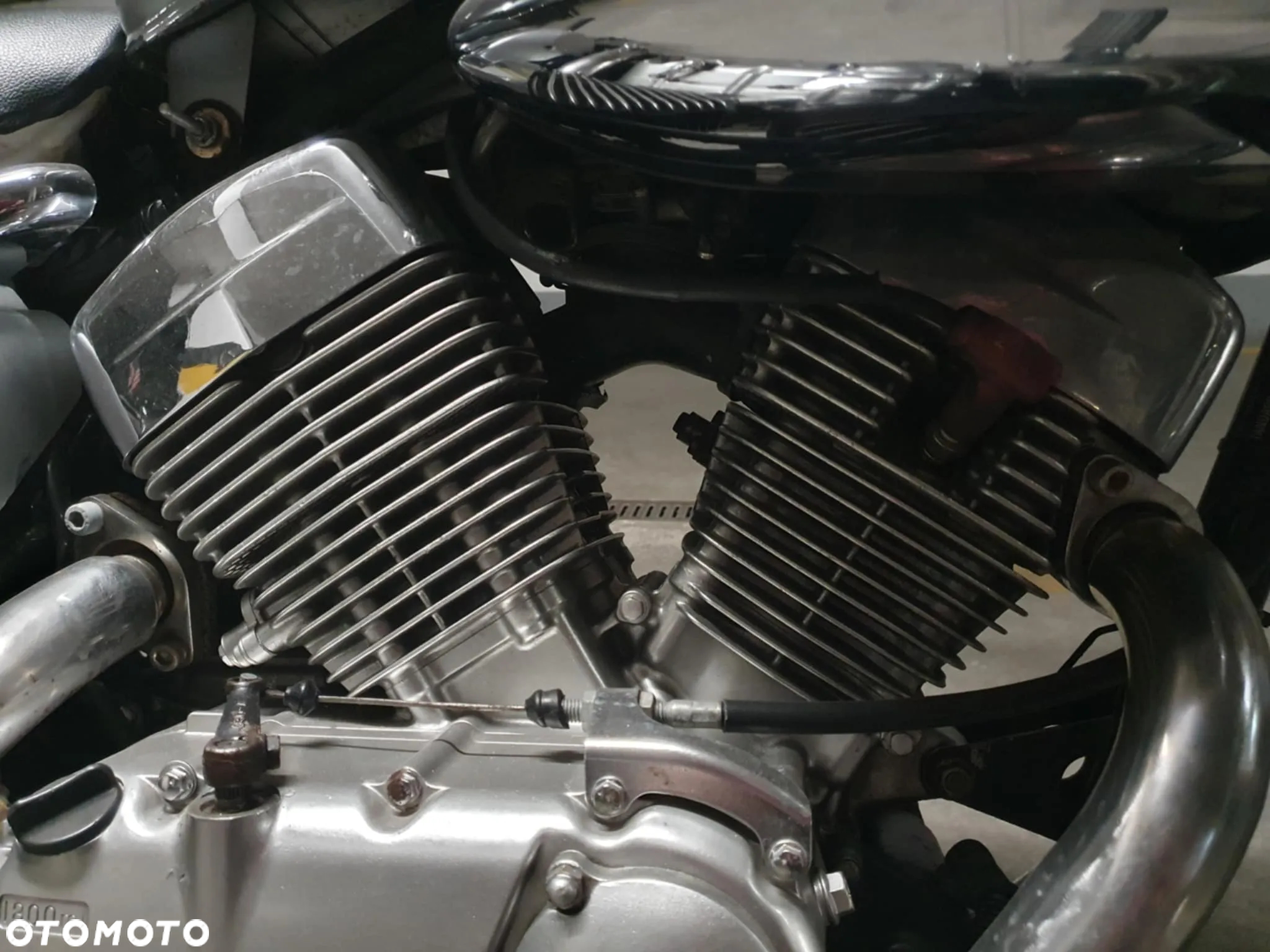 Suzuki Intruder - 7
