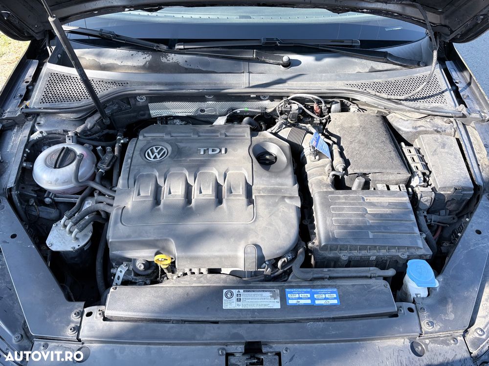 Volkswagen Passat - 17