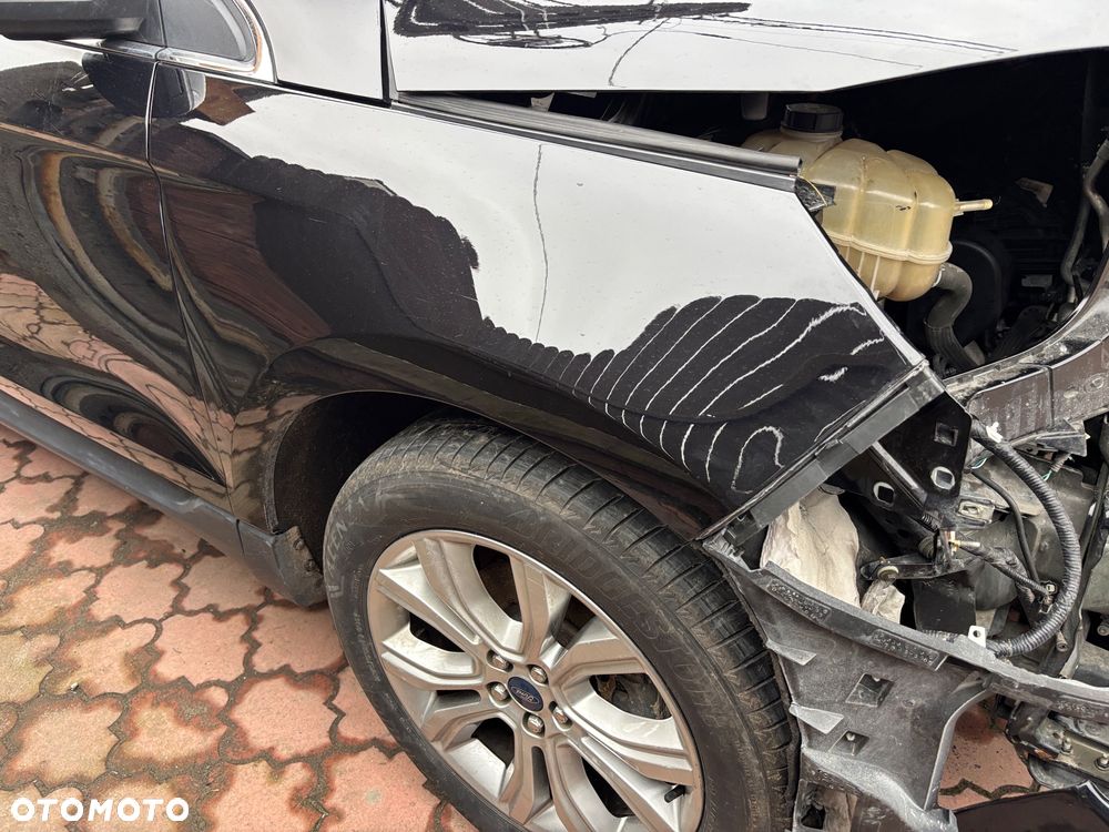 Ford Kuga 2.0 EcoBoost 4x4 Titanium - 32