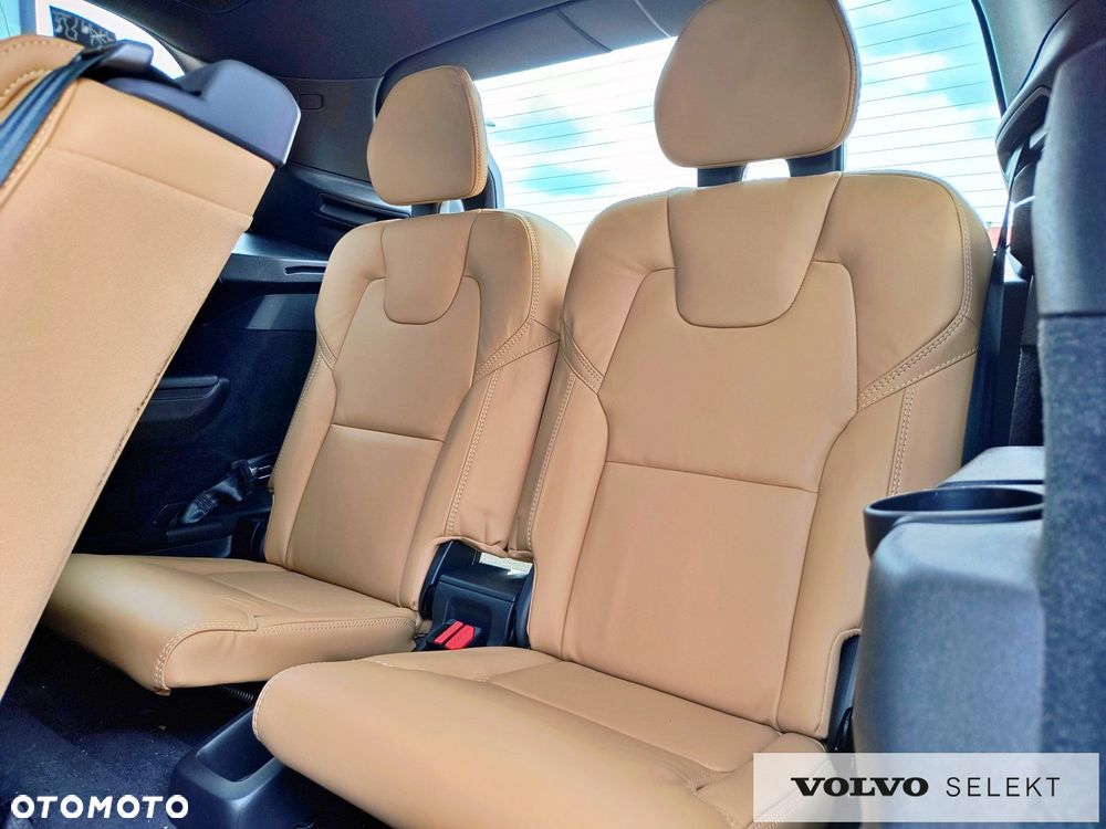 Volvo XC 90 - 38