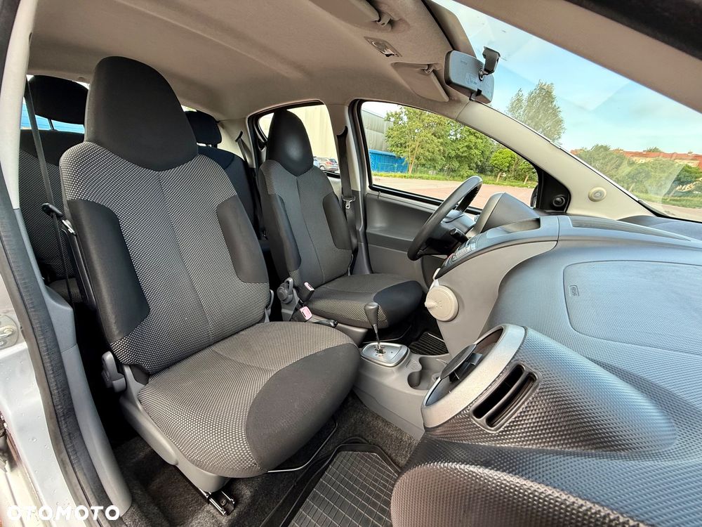 Toyota Aygo 1.0 VVT-i Luna MM A/C - 15