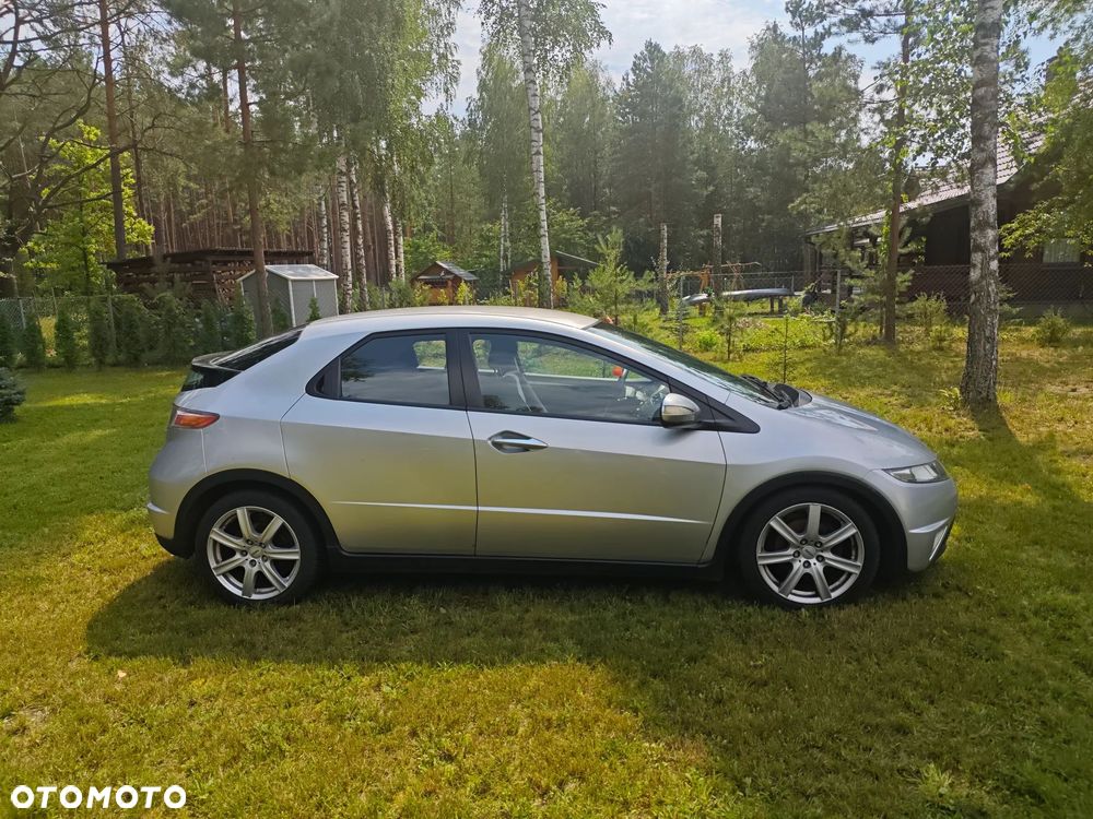 Honda Civic 2.2i-CTDi Sport - 2