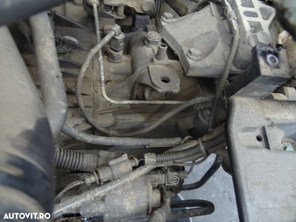 Cutie viteze Volkswagen Golf 4 1.9 SDI din 2000 - 1