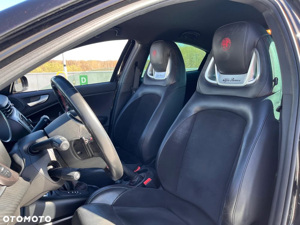 Alfa Romeo Giulietta 1750 TBi Veloce TCT - 6