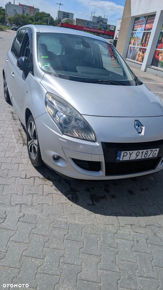 Renault Scenic 1.9 dCi Bose Edition - 2