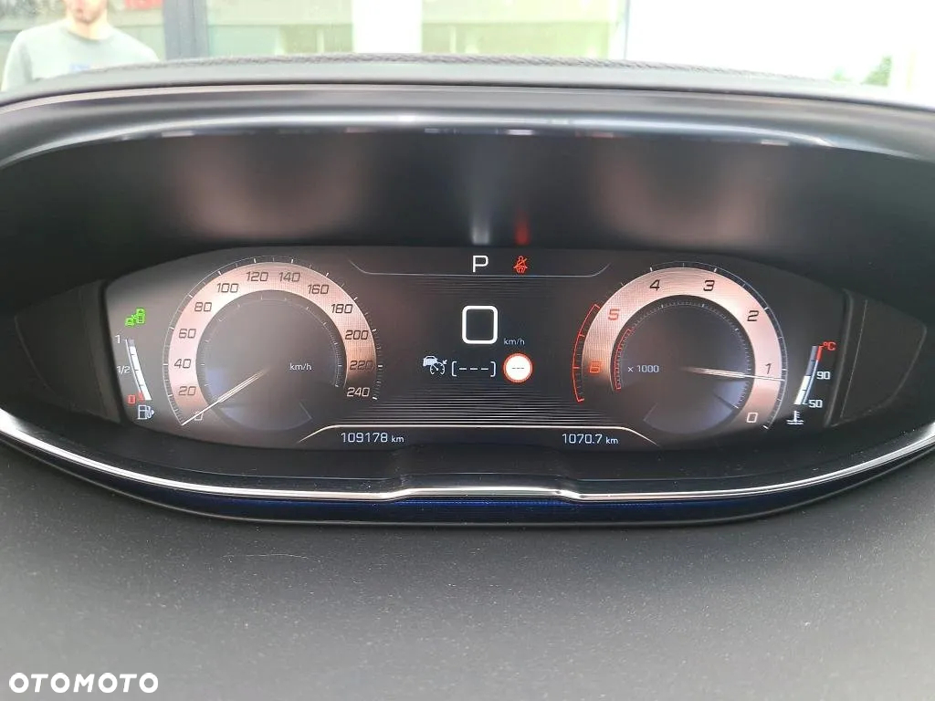 Peugeot 5008 1.5 BlueHDi GT Pack S&S EAT8 - 9
