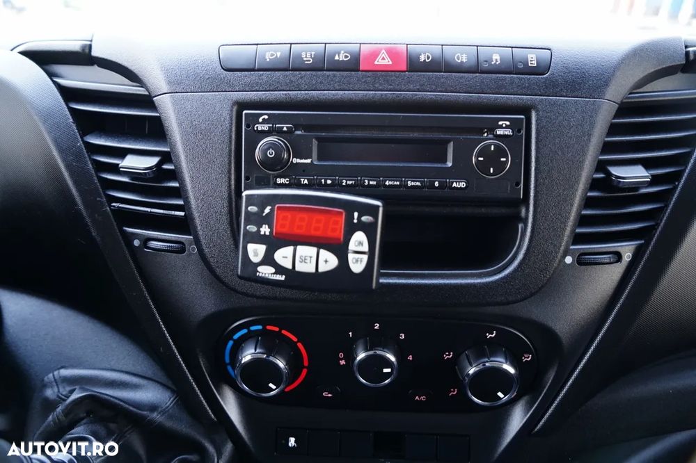 Iveco DAILY 35-130 / FRIGIDAR / CAMION TRANSPORT XARIOS 200 UNITĂȚI / IMPORTAT - 29