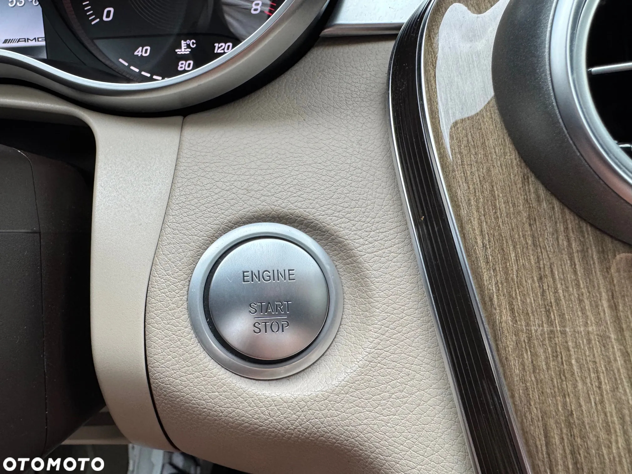 Mercedes-Benz Klasa C 250 7G-TRONIC - 28