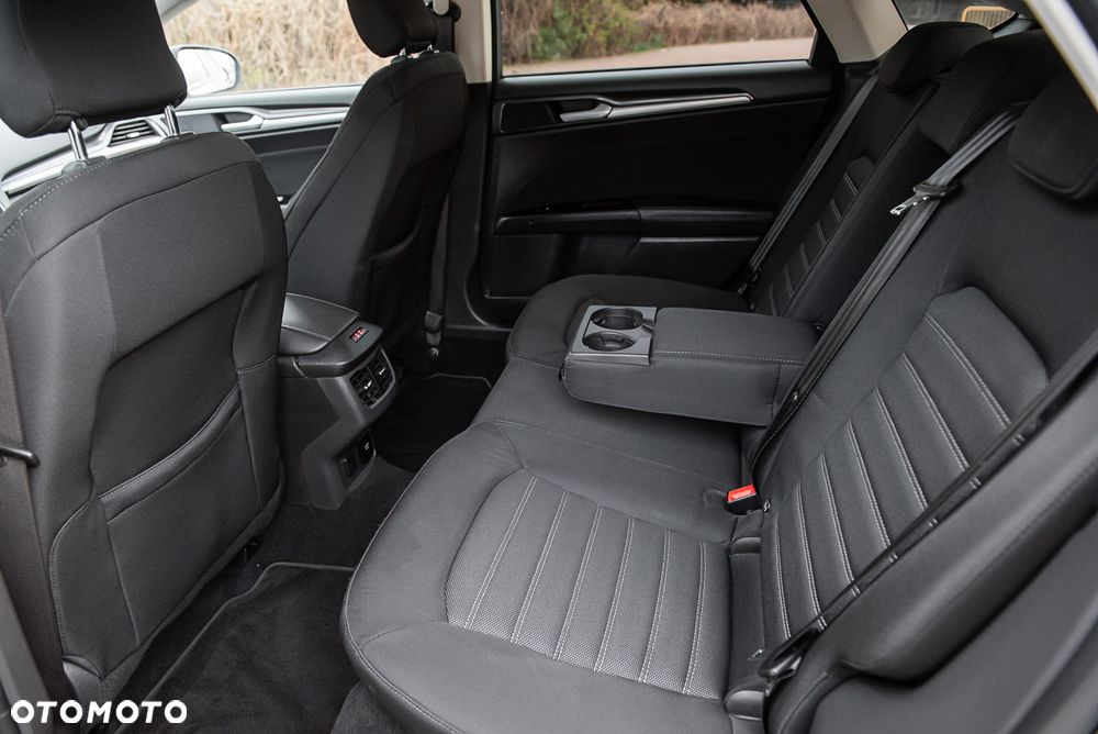 Ford Mondeo 2.0 EcoBlue Titanium - 29