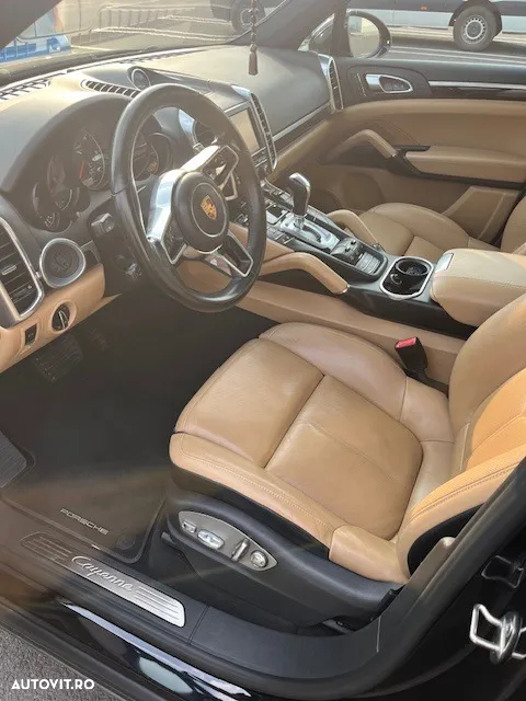 Porsche Cayenne 3.0TD TipTronic - 8