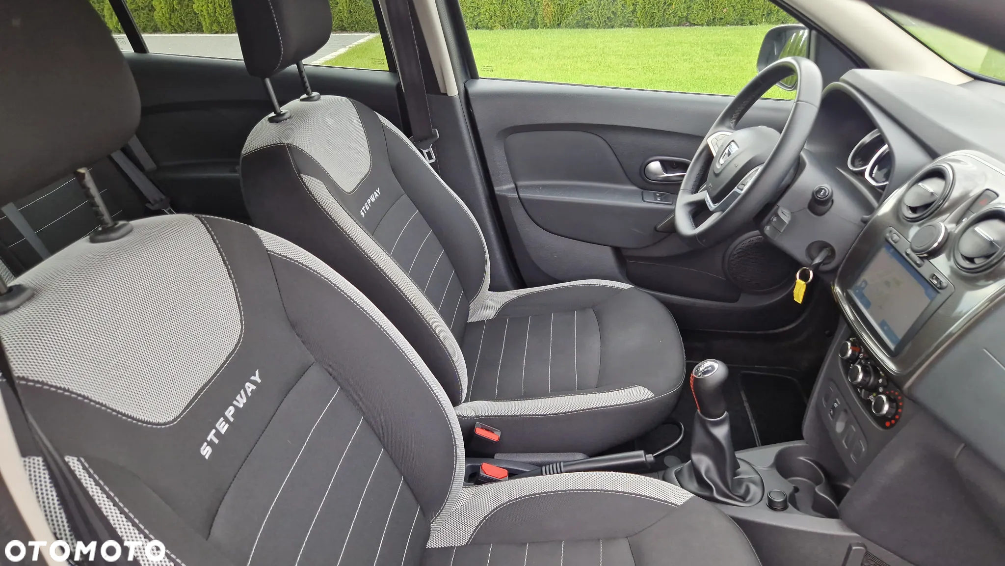 Dacia Sandero Stepway 0.9 TCe Laureate S&S - 12