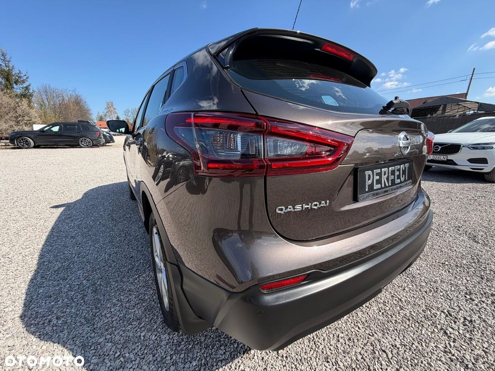 Nissan Qashqai 1.3 DIG-T DCT N-TEC - 9