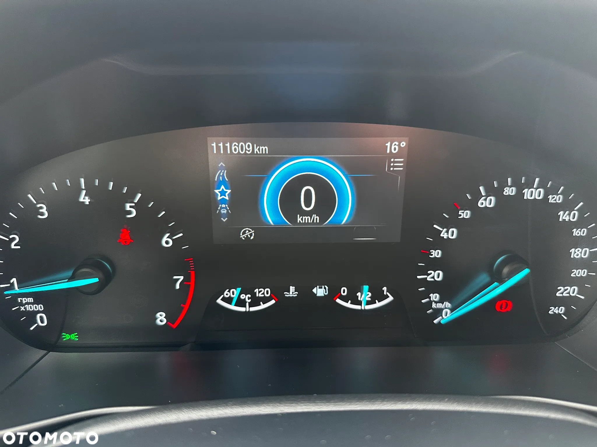 Ford Focus 1.0 EcoBoost Connected - 17