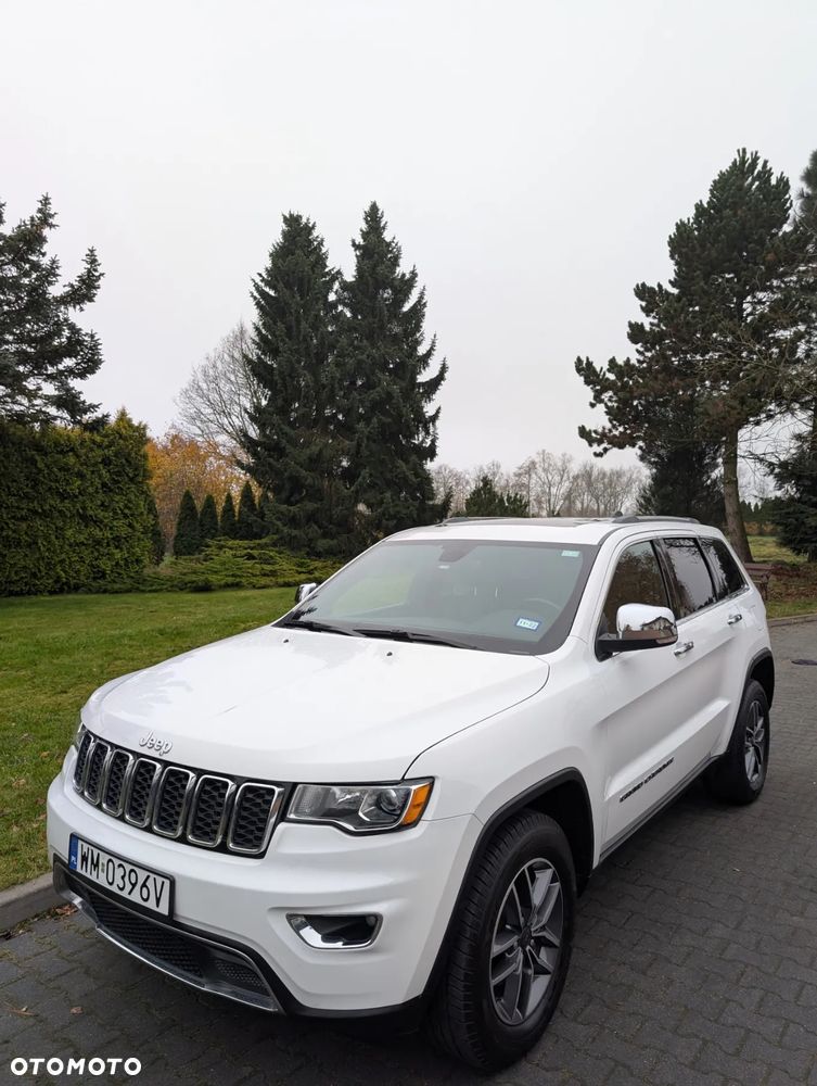 Jeep Grand Cherokee - 9