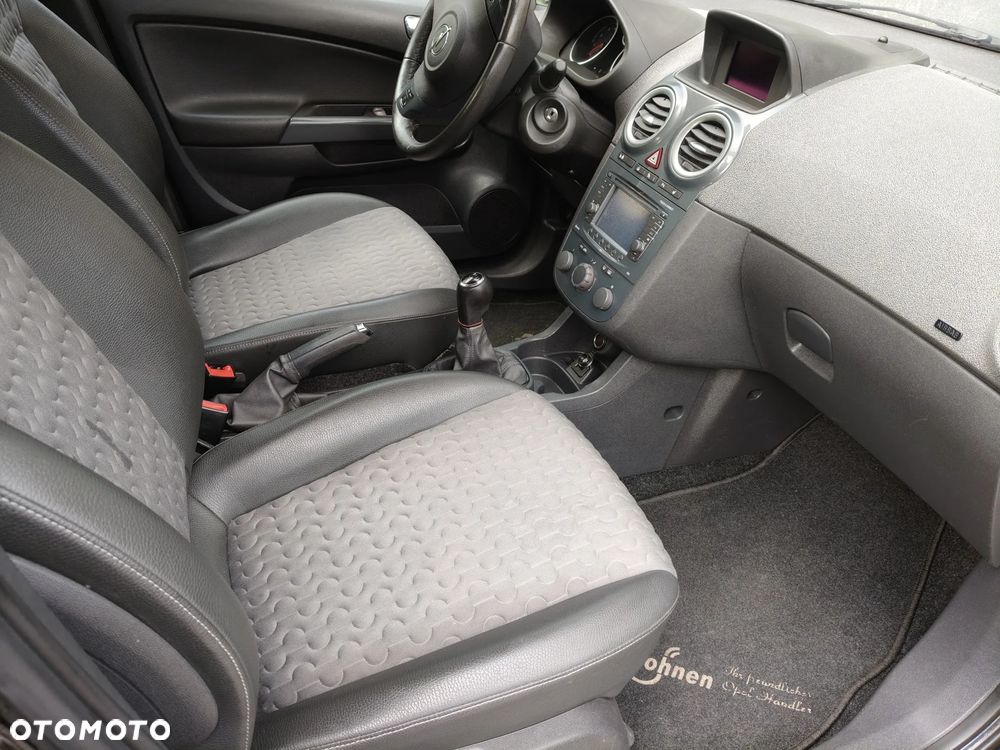 Opel Corsa 1.4 16V Navi - 9