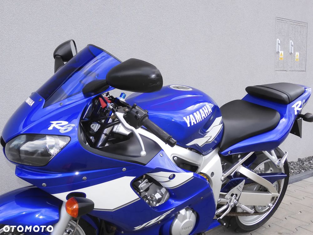 Yamaha R6 - 29