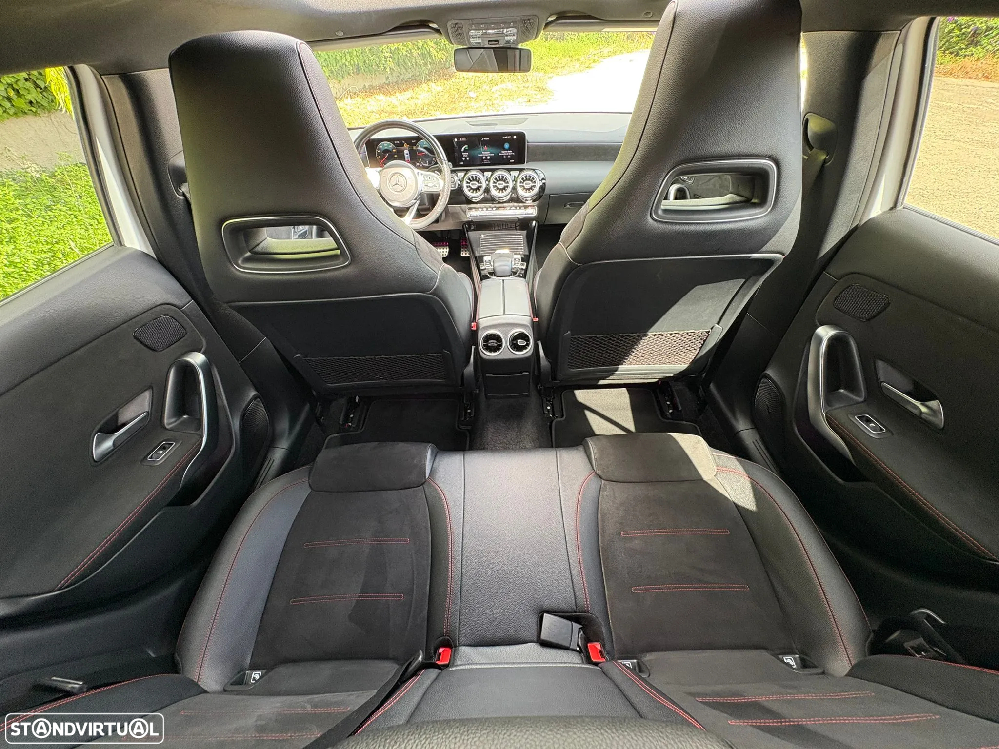 Mercedes-Benz A 220 d 8G-DCT AMG Line - 39