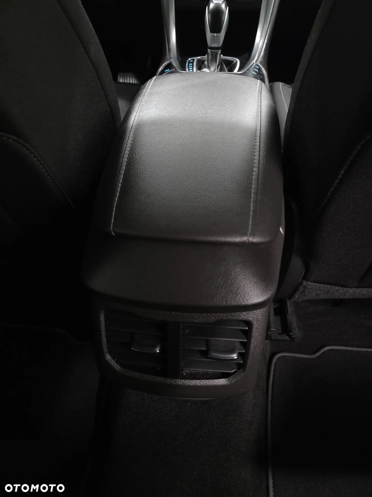 Ford Mondeo 2.0 TDCi Titanium PowerShift - 21