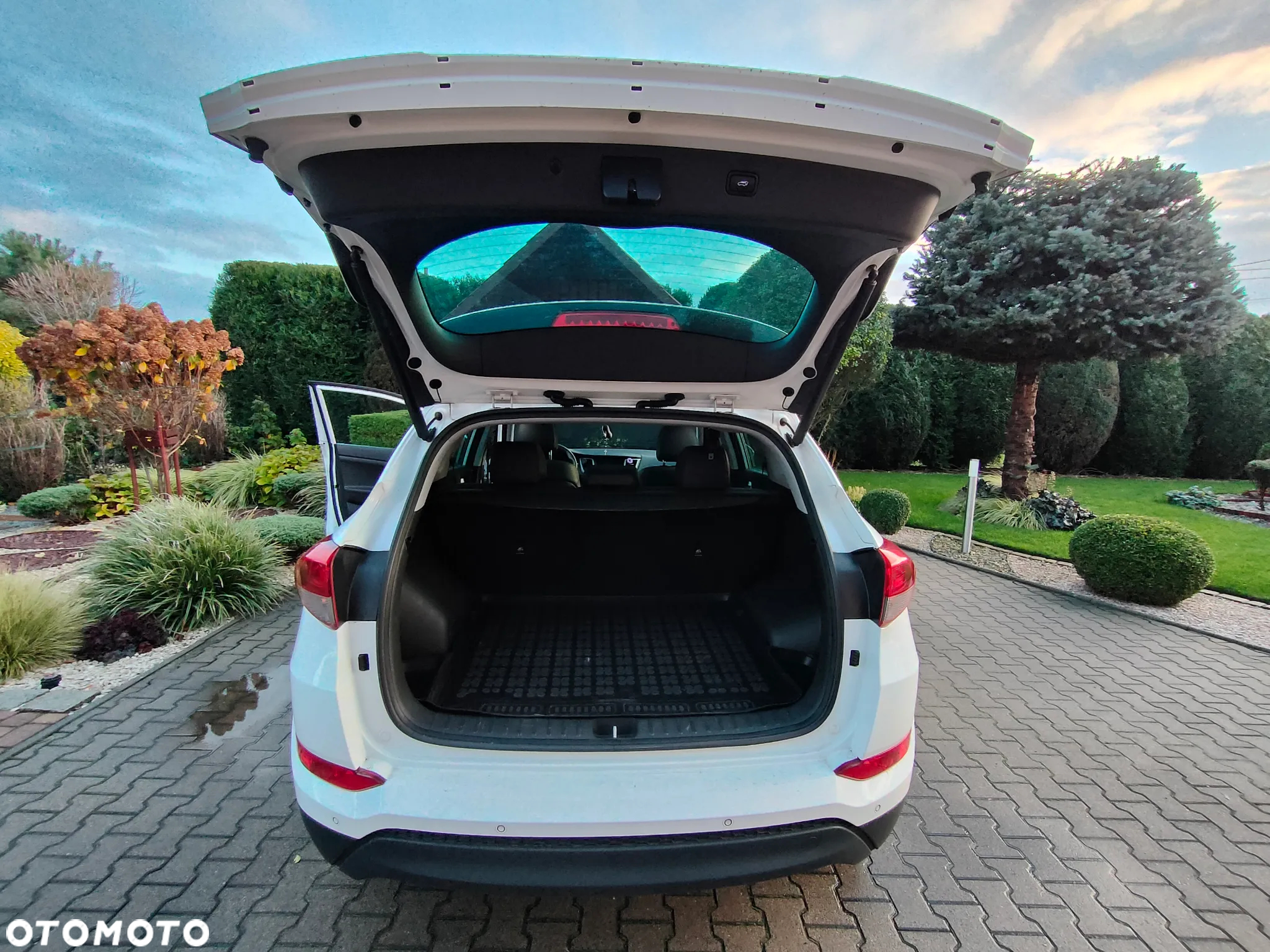 Hyundai Tucson 1.7 CRDI BlueDrive Premium 2WD DCT - 15