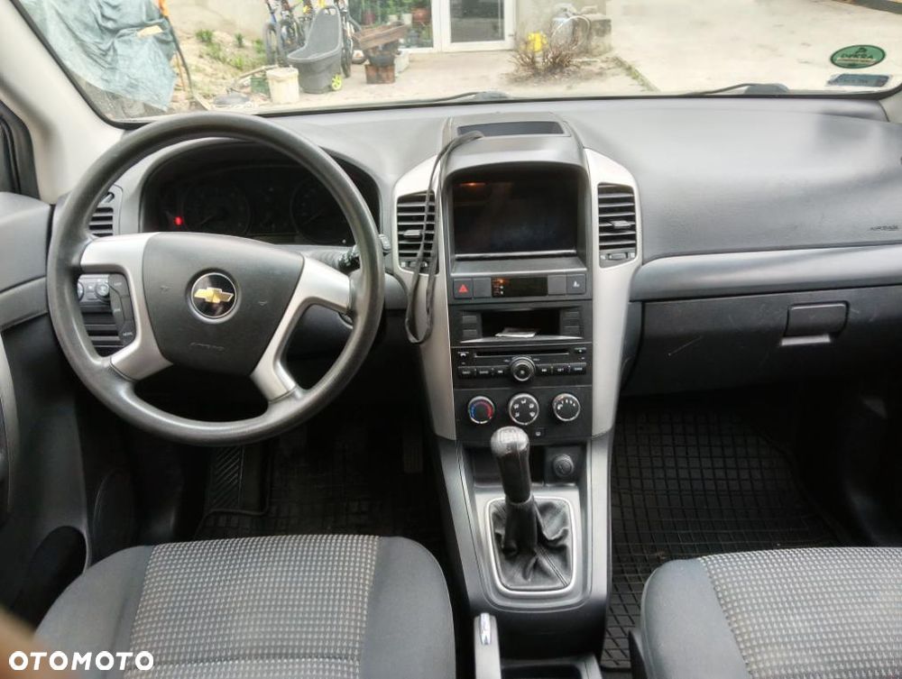 Chevrolet Captiva 2.0 d Base - 10