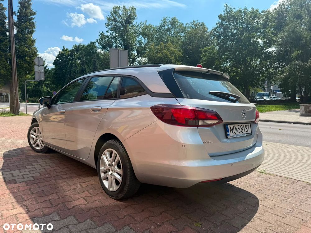 Opel Astra 1.6 CDTI Dynamic - 7