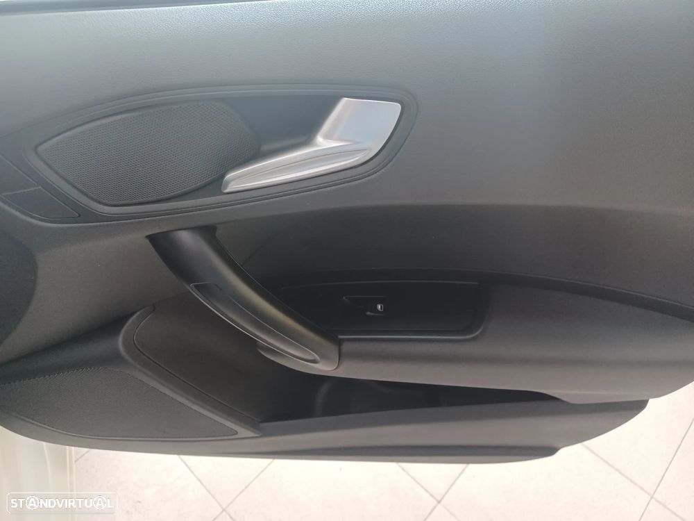 Audi A1 Sportback 1.6 TDI Advance - 21