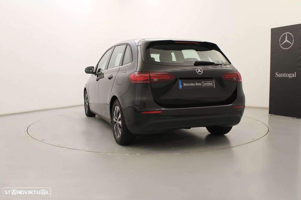 Mercedes-Benz B 180 d - 8