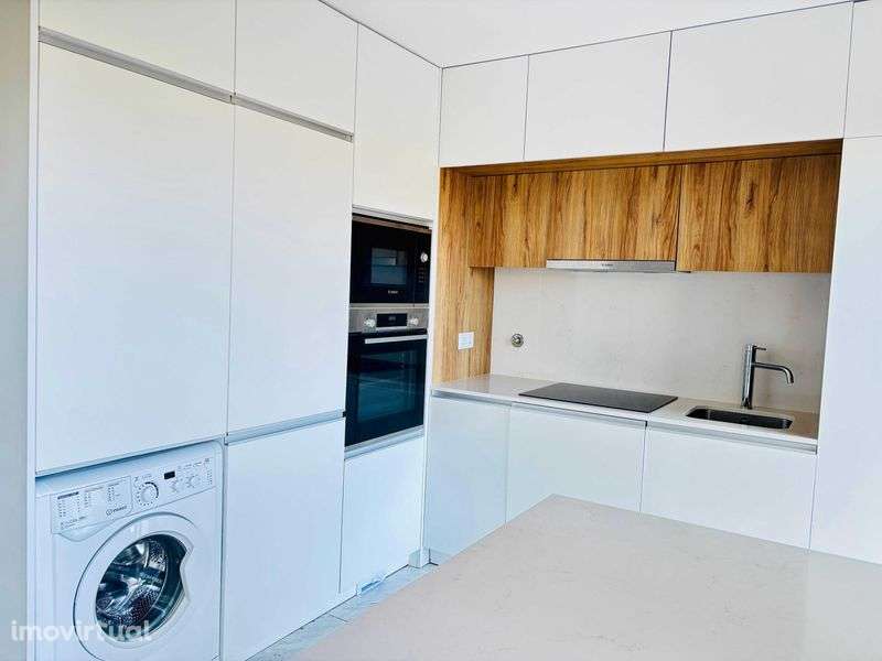 Arredamento - T2 com terraço (ESPINHO) - Grande imagem: 3/12