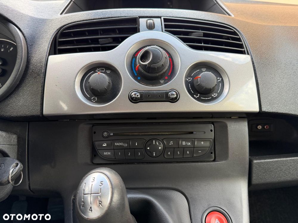Renault Kangoo 1.6 16V 105 Happy Family - 16
