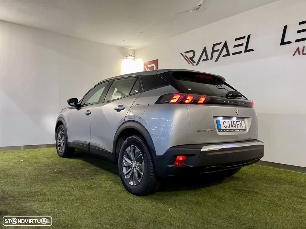 Peugeot e-2008 50 kWh Active Pack - 10