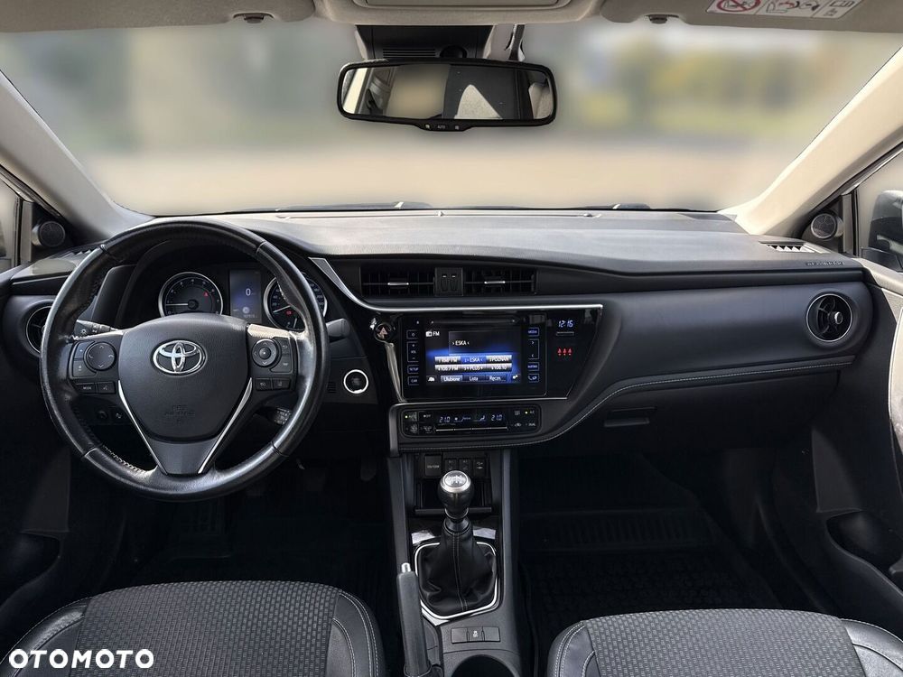 Toyota Corolla 2017 photo 4