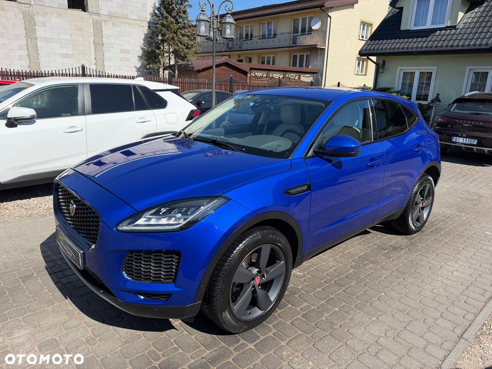 Jaguar E-Pace 2.0 i4D AWD R-Dynamic Chequered Flag - 25