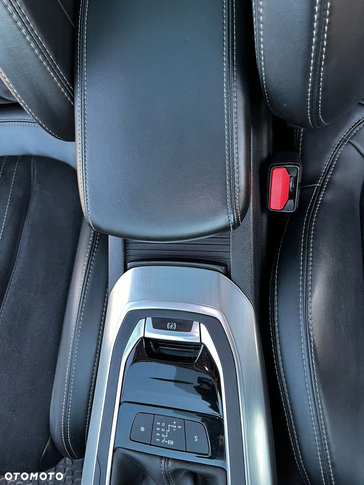 Peugeot 308 BlueHDi FAP 120 EAT6 Stop & Start Allure - 28