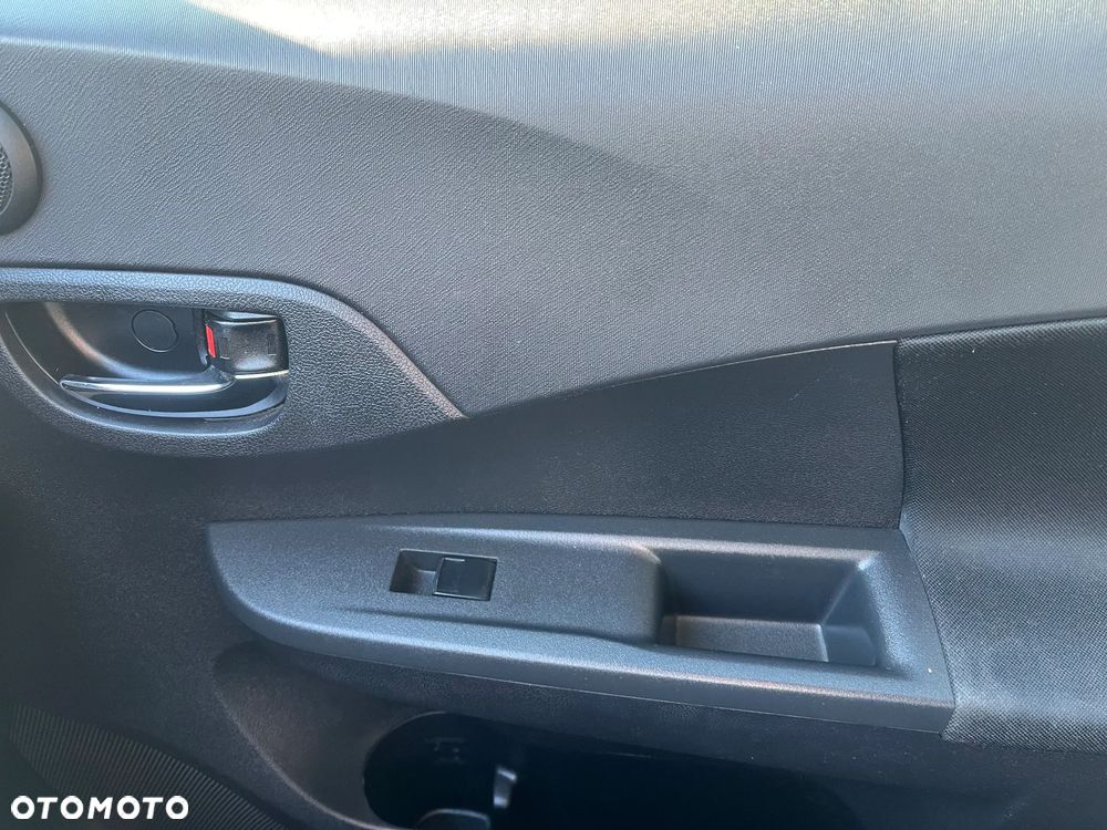 Toyota Verso S 1.33 VVT-i Comfort - 27