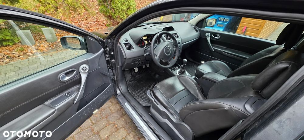 Renault Megane 2.0 dCi Dynamique - 9