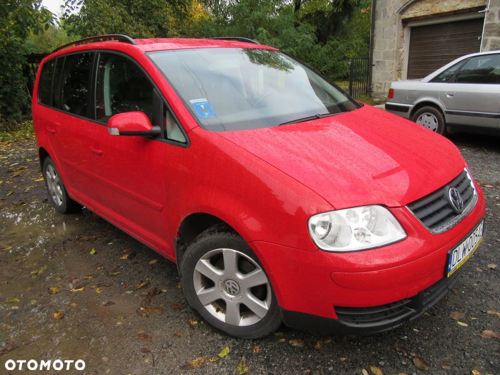 Volkswagen Touran 1.4 TSI Comfortline - 1