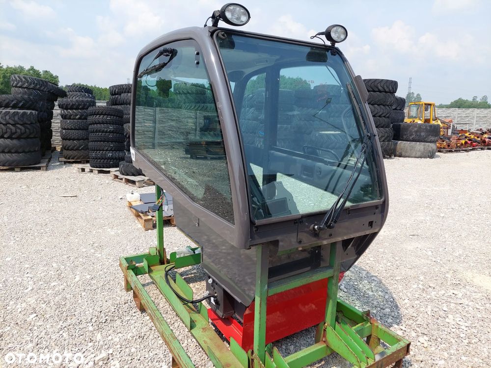 Kabina Manitou MLT 735, 634, Cabine [ARM 71077] - 3