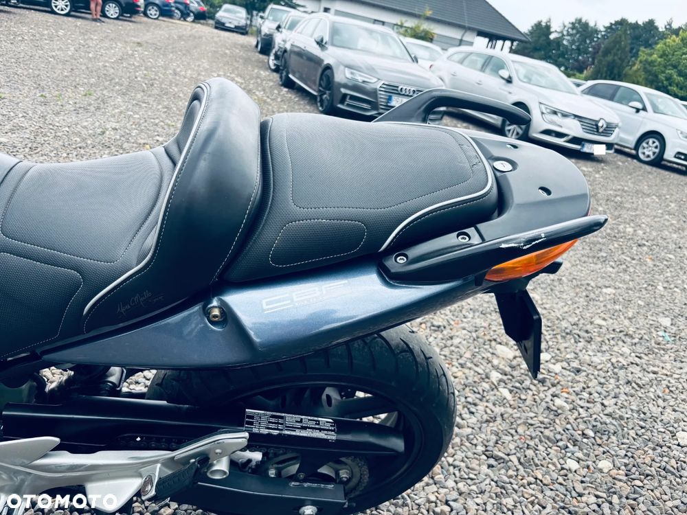 Honda CBF - 8