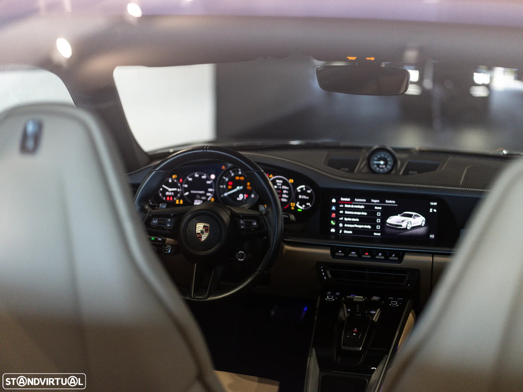 Porsche 911 (992) Carrera 4S PDK - 19