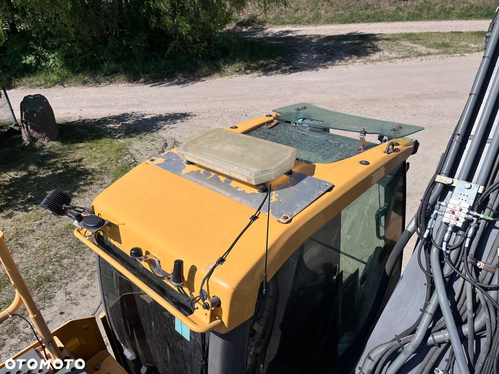 Volvo EC250EL - 20